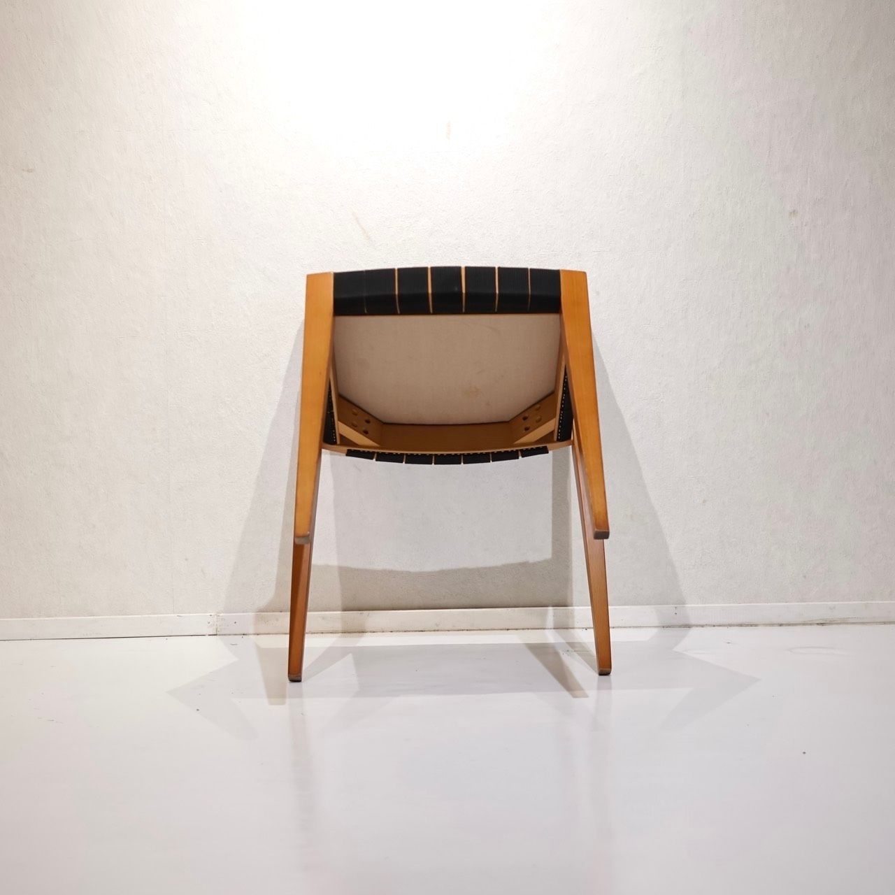 アームレス チェア