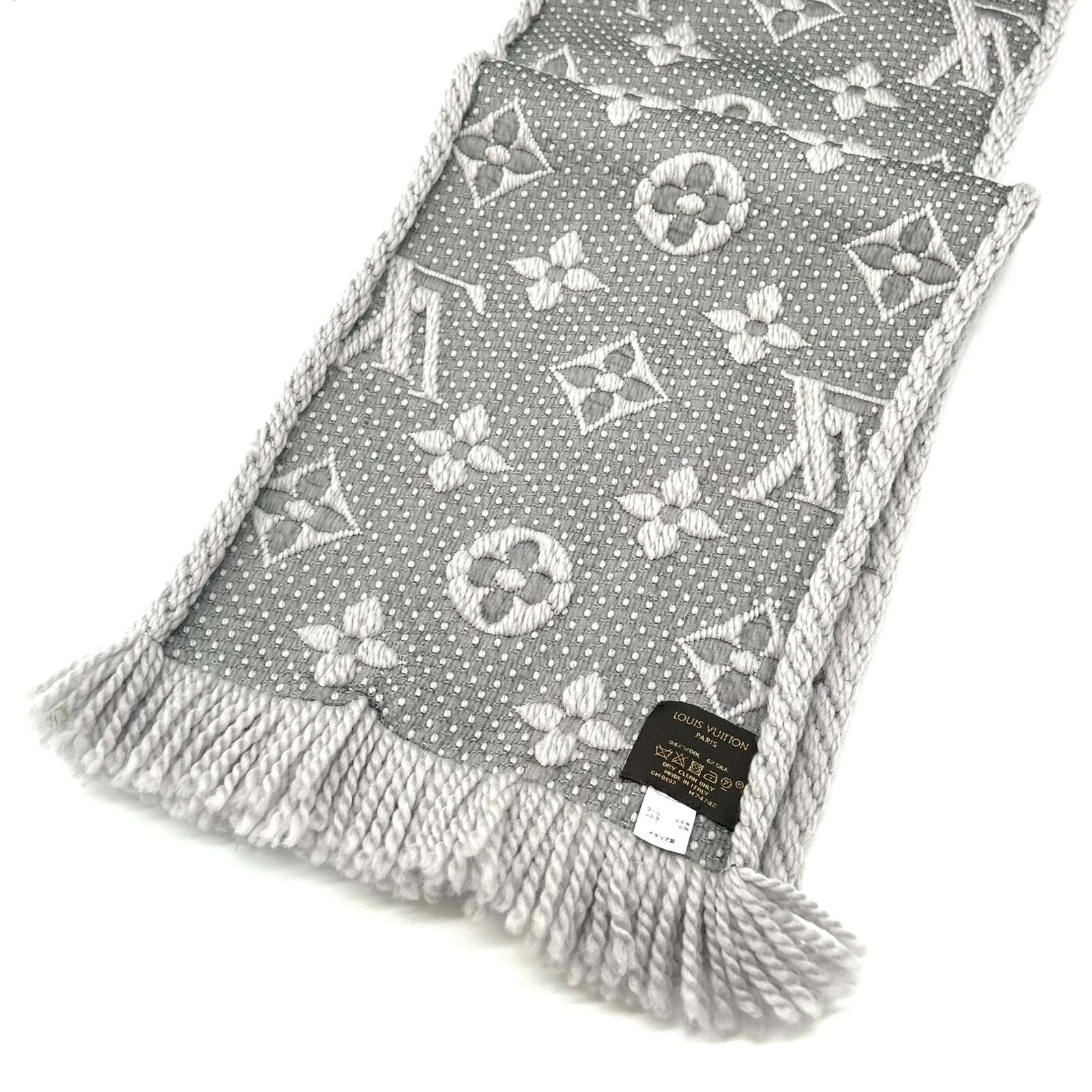 ヴィトン マフラー エシャルプロゴマニア モノグラム　グレー　M74742 LOUIS VUITTON ルイヴィトン マフラー エシャルプ ロゴマニア
