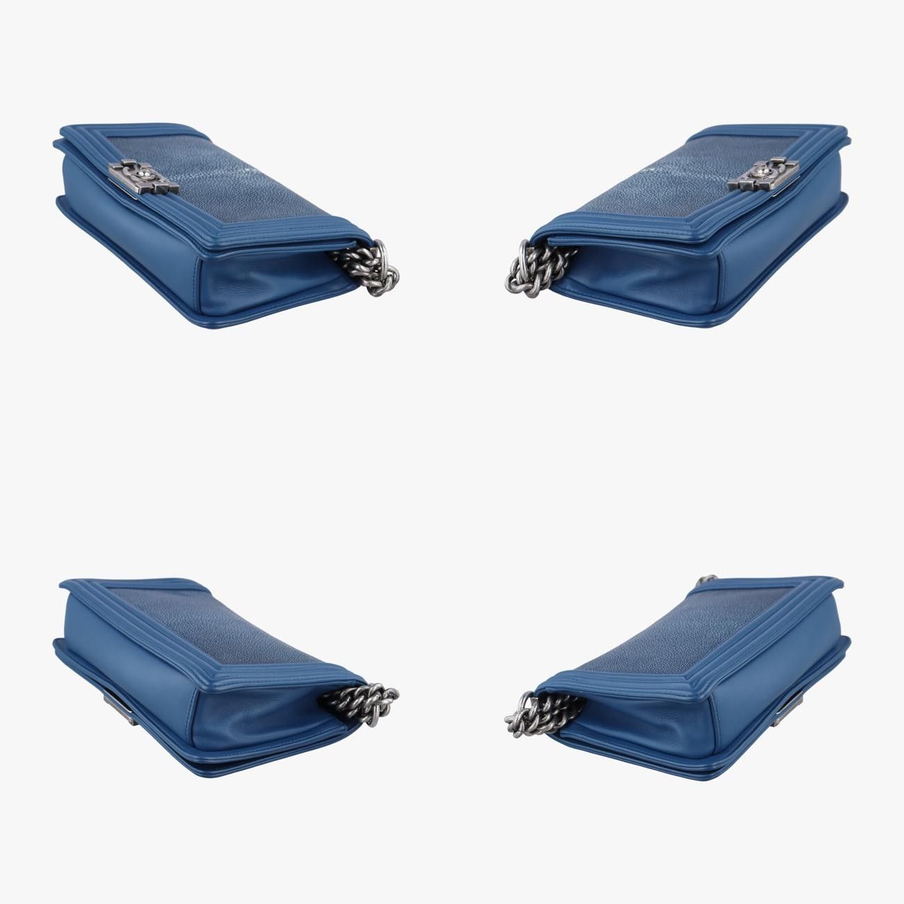 シャネルChanelボーイシャネルブルーパールフィッシュスキン×レザーA6713816706579