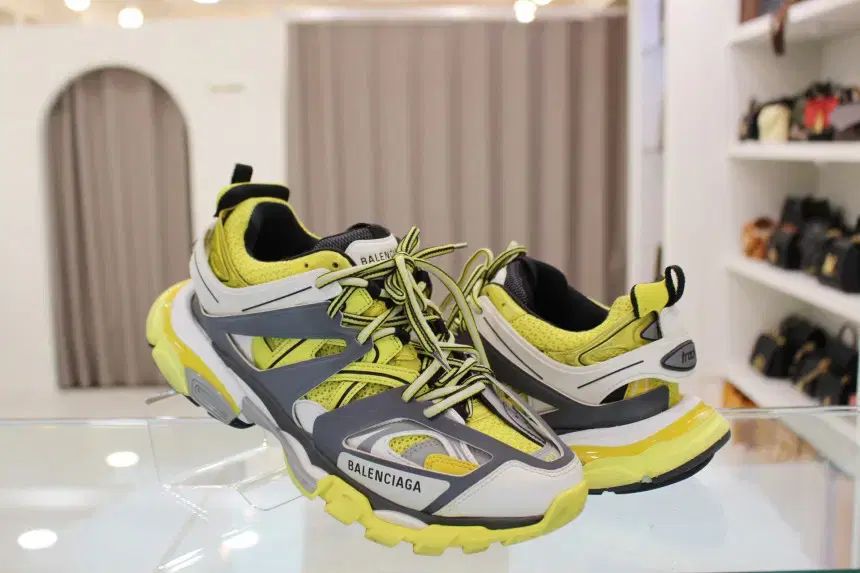 BALENCIAGA バレンシアガ トラック スニーカーズ スニーカー サイズ 42 542025