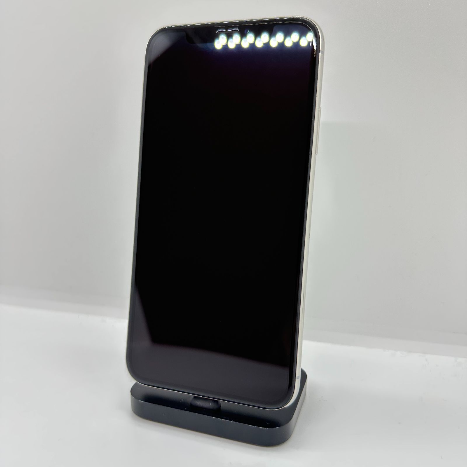 美品 iPhone8 64GB SIMロック解除済み