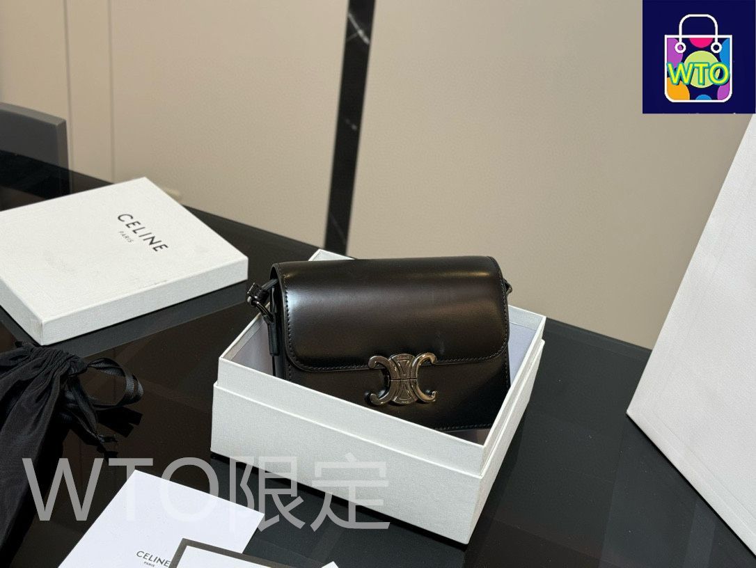 Celine] トリオンフ ミニバッグ - 専用ボックス付き | セリーヌ