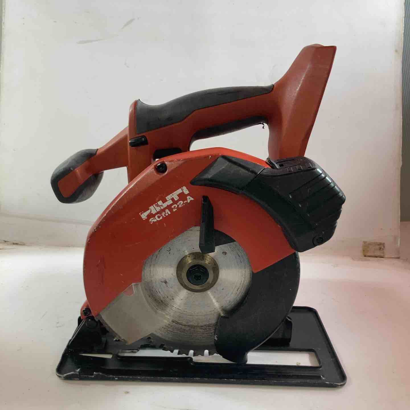 HILTI☆ヒルティ充電式金属切断用丸のこ SCM 22-A☆充電式マルノコ・チップソーカッター ヒルティ HILTI 165mm 充電式 金属切断用 丸鋸 SCM22-A 本体 マルノコ