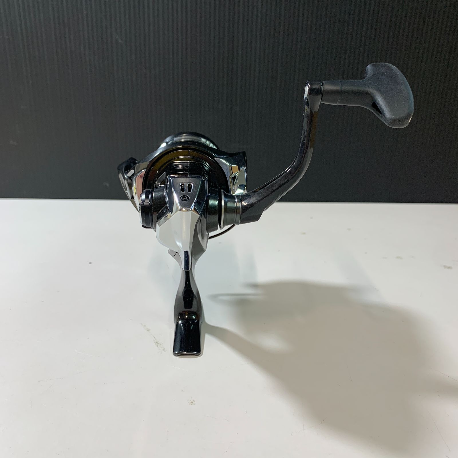 23ヴァンキッシュC3000mhg シマノ(SHIMANO) 23 ヴァンキッシュ C3000MHG ☆特別割引品