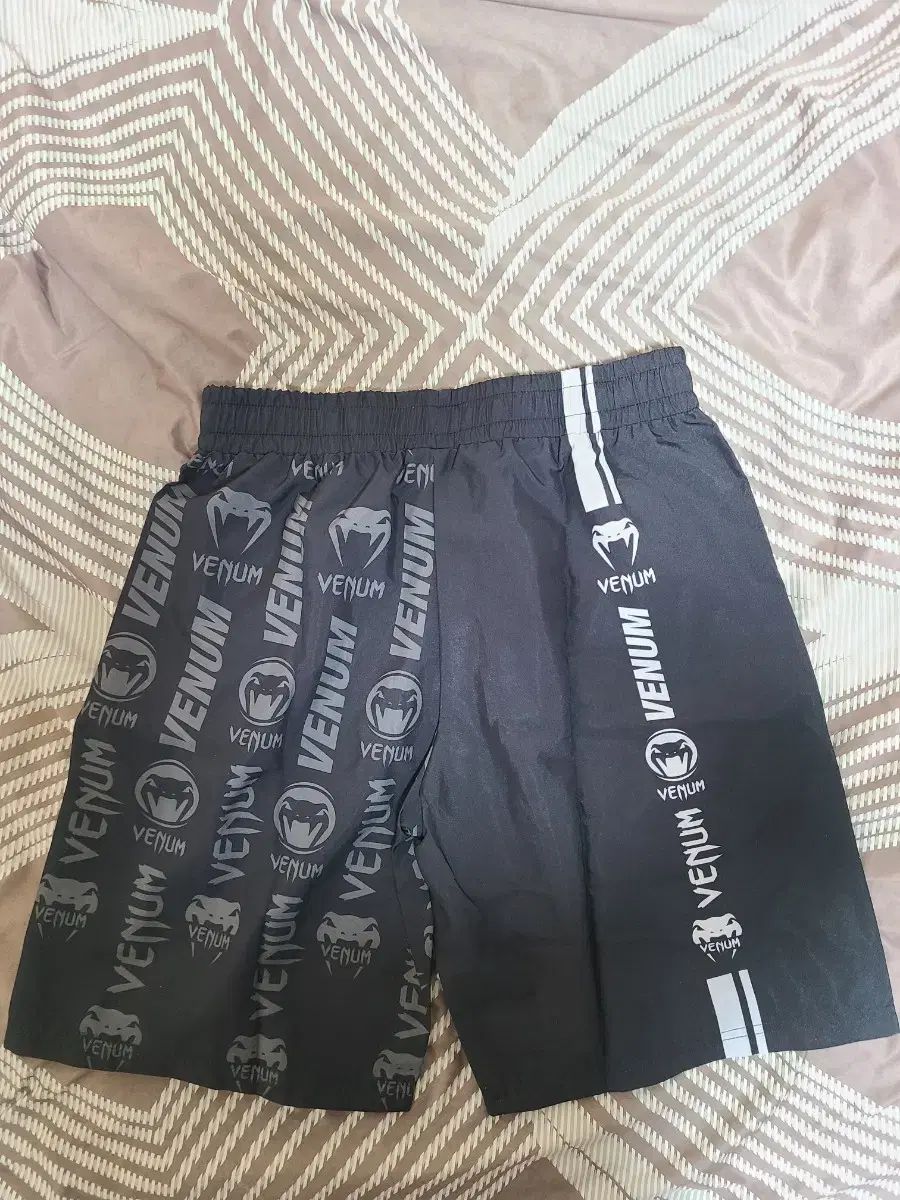 ロゴ フィットネス