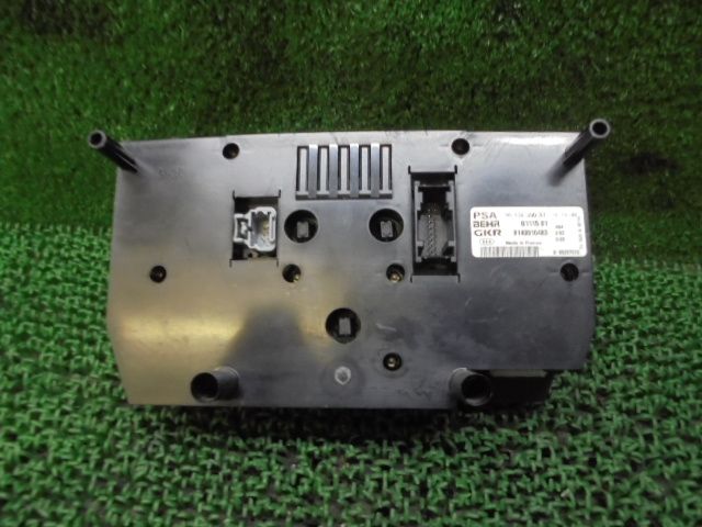9FE4540 GD4-1 プジョー 206 GH-2EKNFU 2003年 XS エアコン