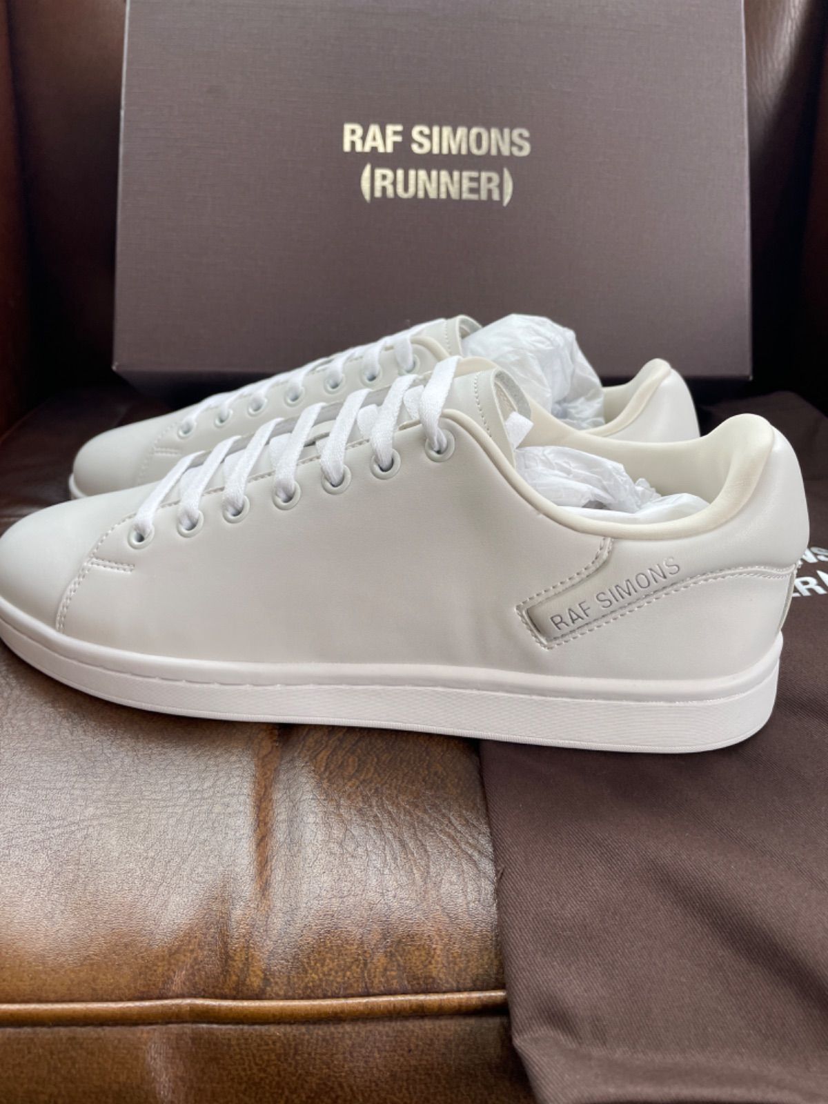 豊富な低価 RAF Simons(ラフシモンズ)RUNNER サイズ41の通販 by