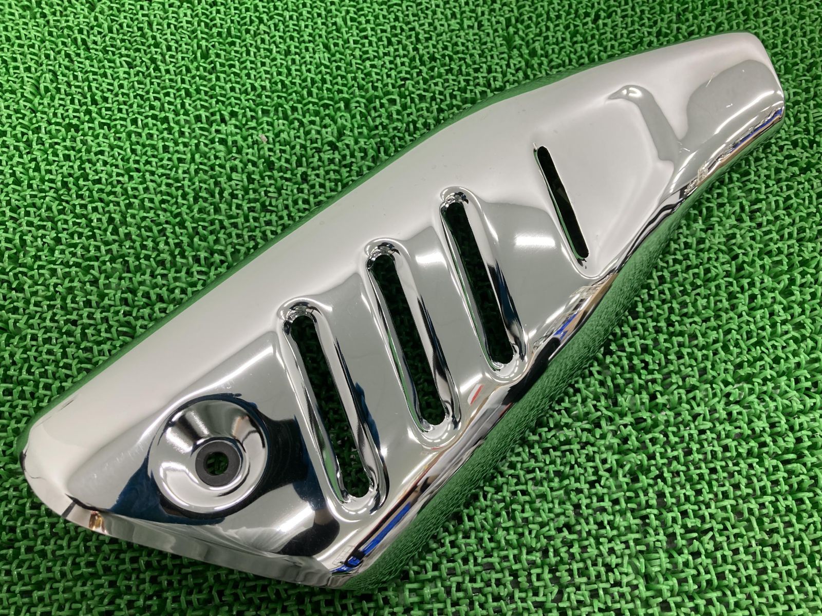 モンキー125 マフラーヒートガード ホンダ 純正 中古 バイク 部品 JB02 JB03 Monkey125 サイレンサーカバー コケキズ無し 品薄