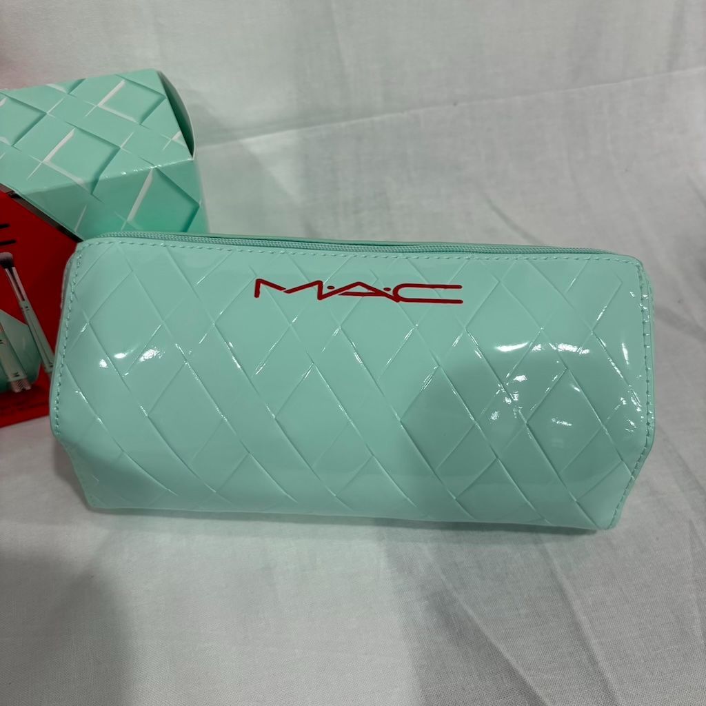 新品未使用 MAC マック オブ オール トレード ブラシ キット (2025