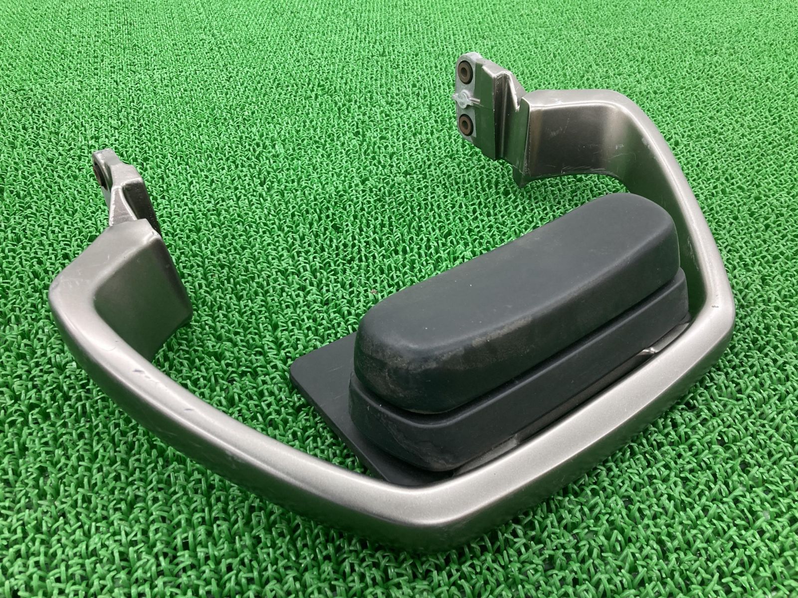 ジェマ　無修正画像 ジェンマ（GEMMA） バックレスト付きタンデムバー ASAKURA（浅倉商事）｜車、バイク、自転車