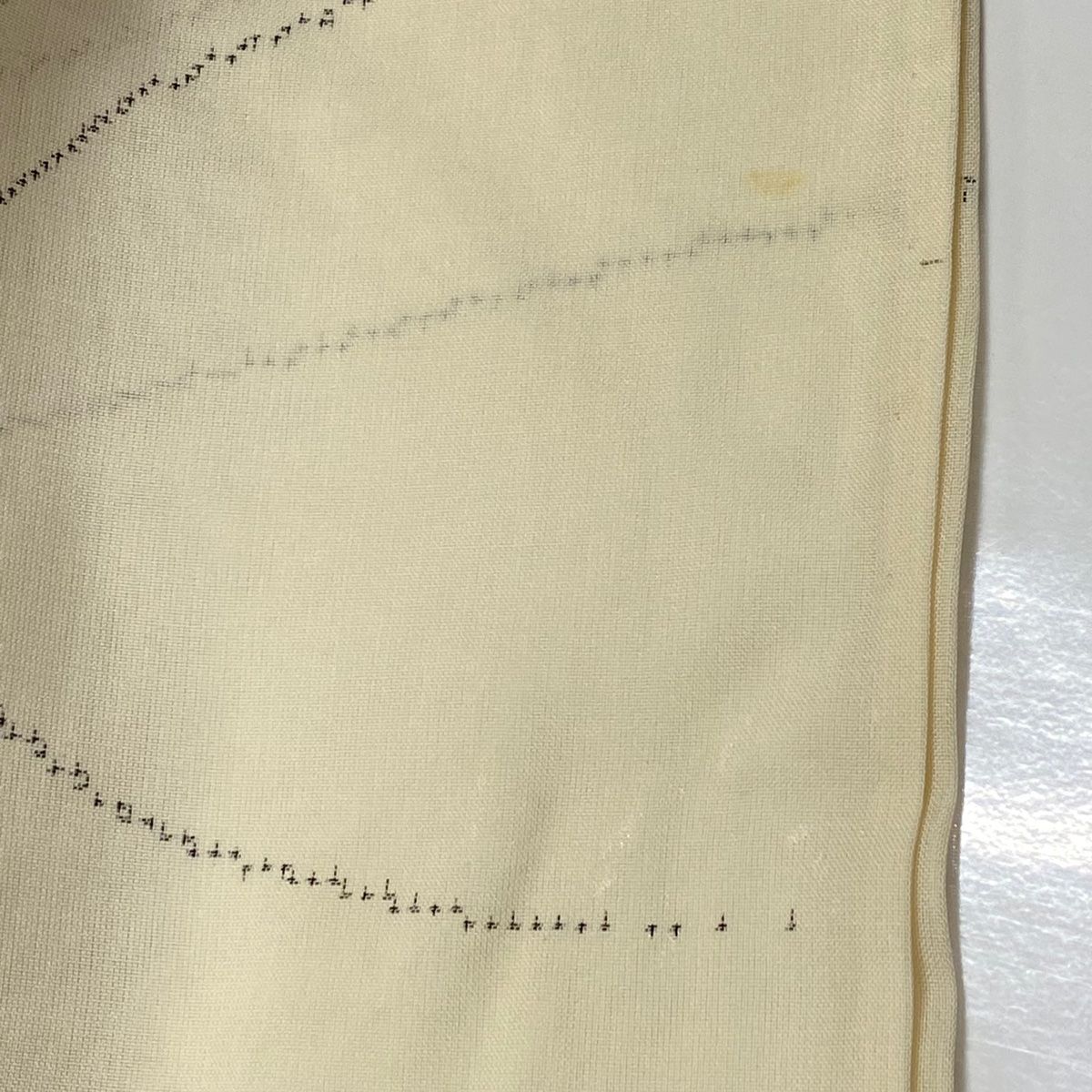 紬 身丈155.5cm 裄丈67cm M 薄物 夏紬 幾何学模様 ベージュ 正絹 秀品  