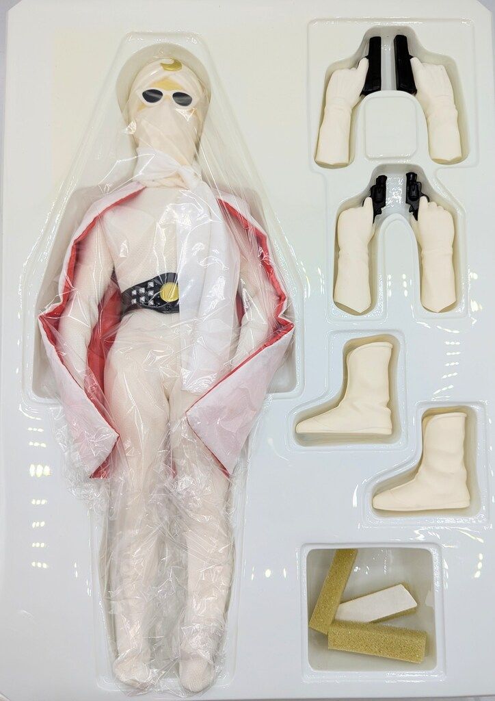 爆買い，新品 マーミット 月光仮面 フィギュア