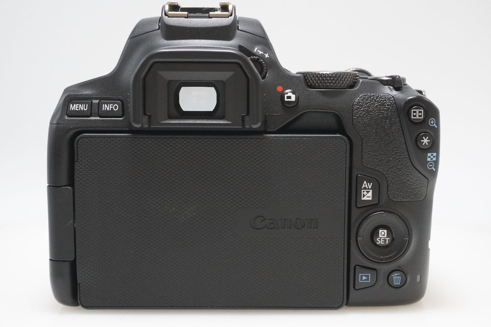 極美品 Canon Kiss X10i デジタル一眼レフカメラ レンズ付き CANON EOS Kiss X10i ボディ 価格比較 - 価格.com