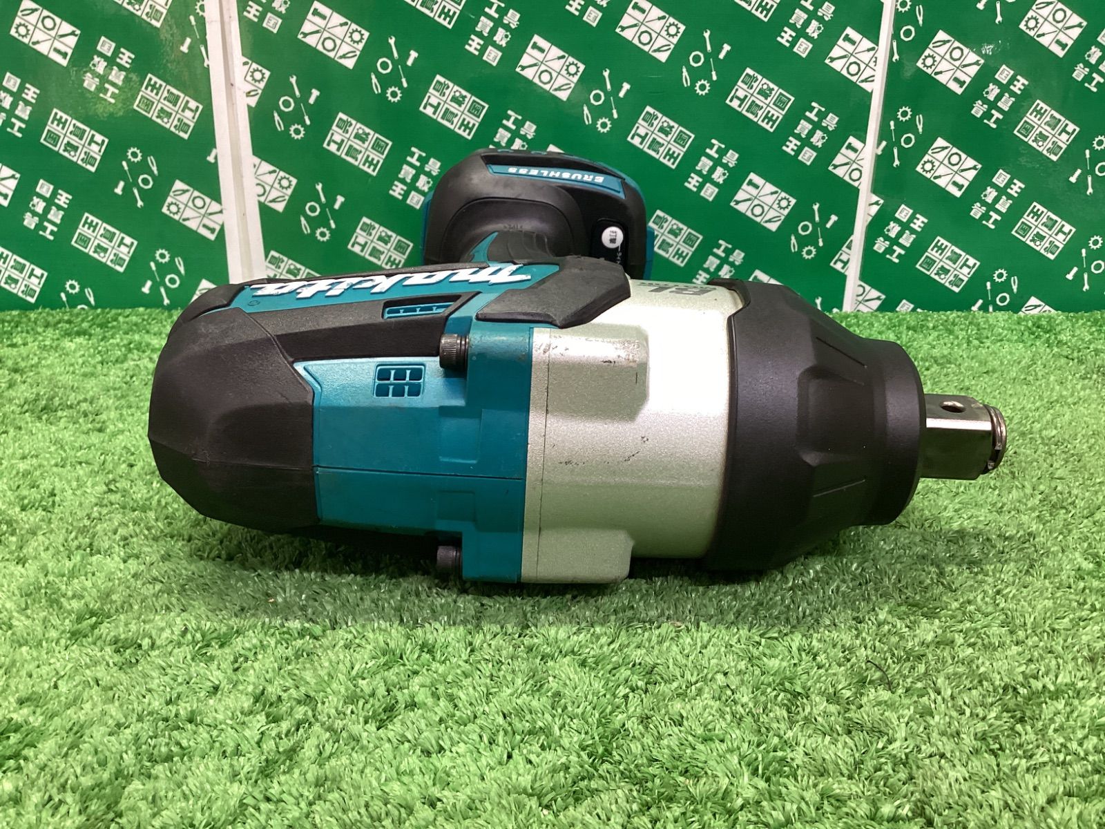 makita(マキタ) 18v充電式インパクトレンチ (本体のみ) TW1001DZ