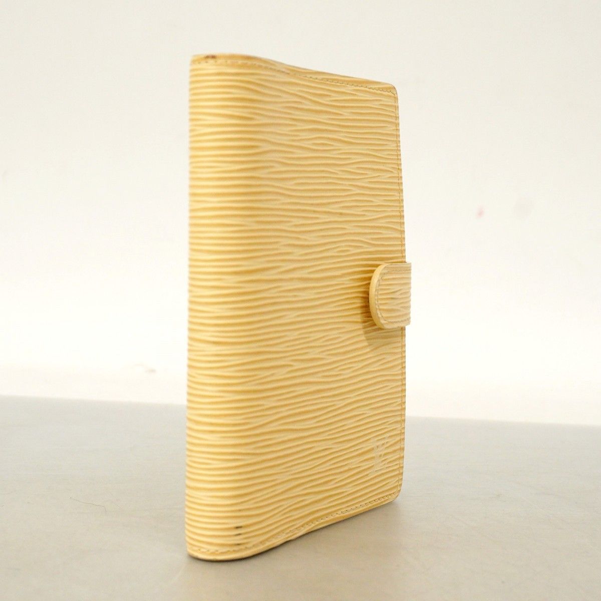 5mc3364 ルイヴィトン 手帳カバー エピ アジェンダPM R2005A ヴァニラ レディース