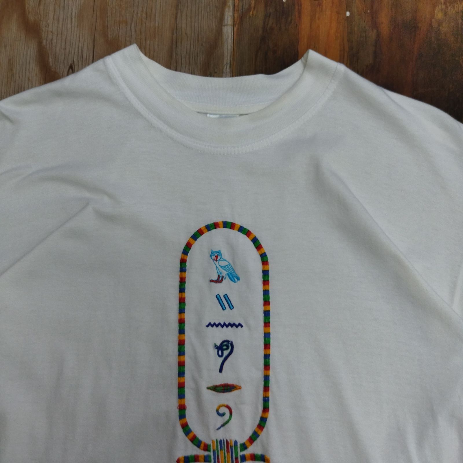エジプト 象形文字 刺繍 半袖 クルーネック Tシャツ お土産 スーベニア 