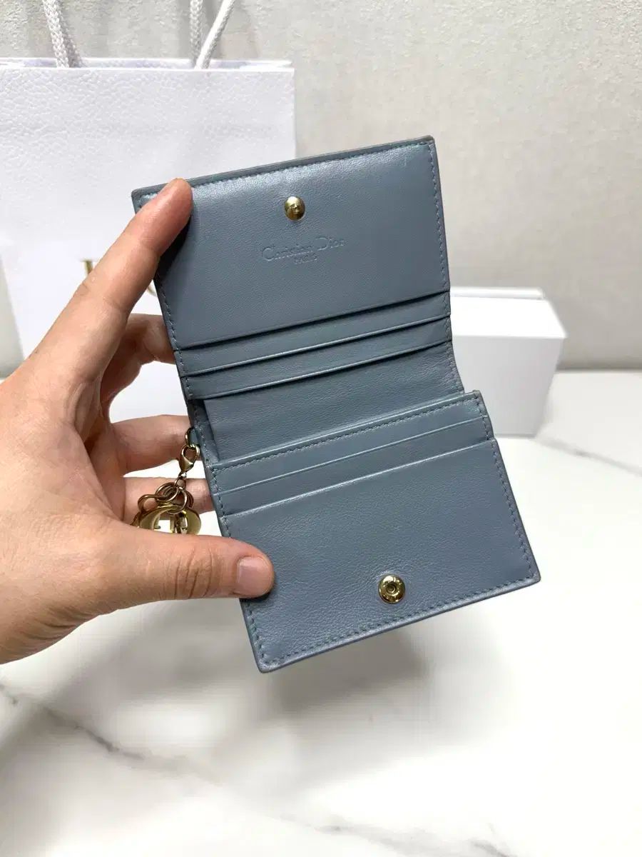 Dior(ディオール) レディー カナージュ パテントレザー カード