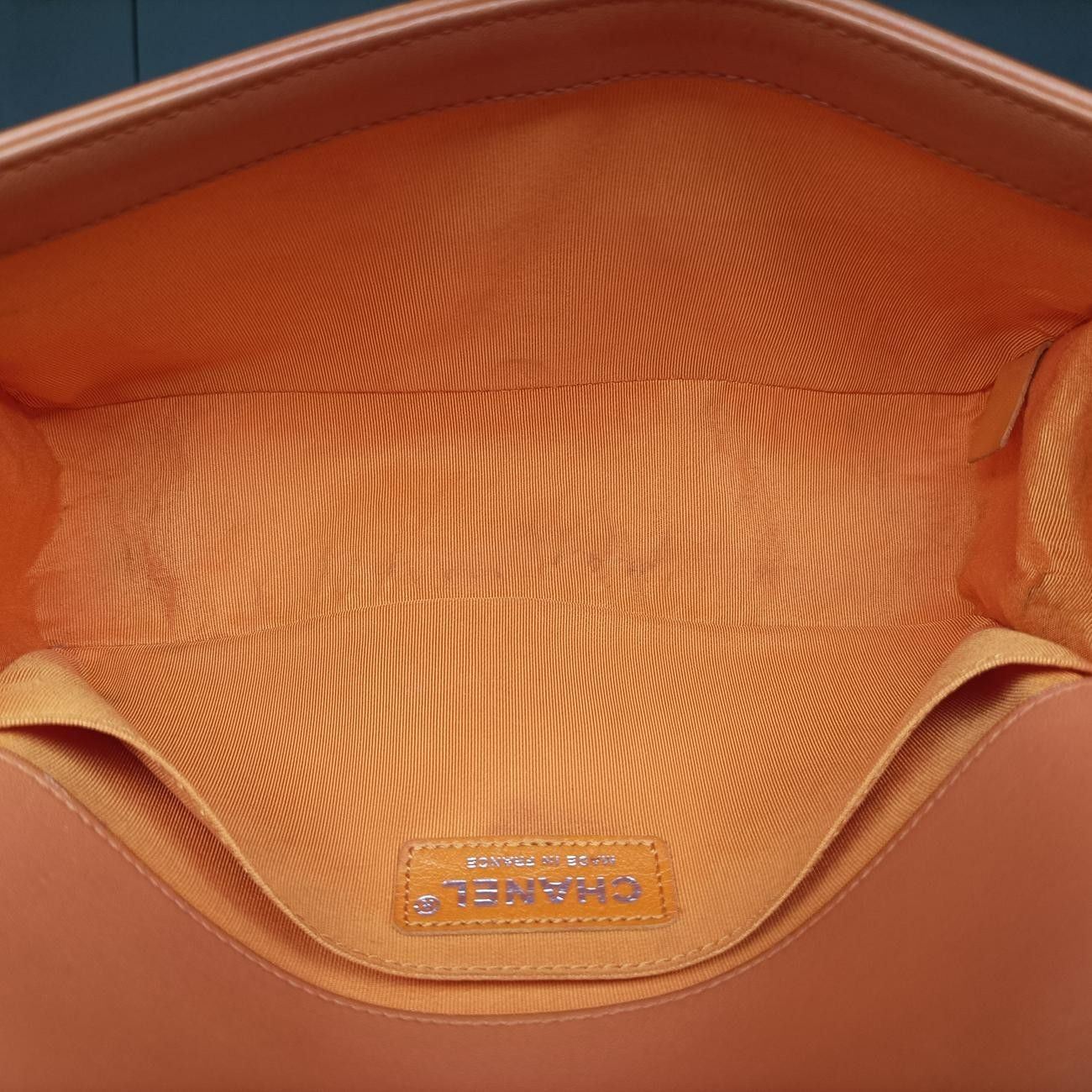 シャネルChanelボーイシャネルオレンジラムスキンA6708620176525