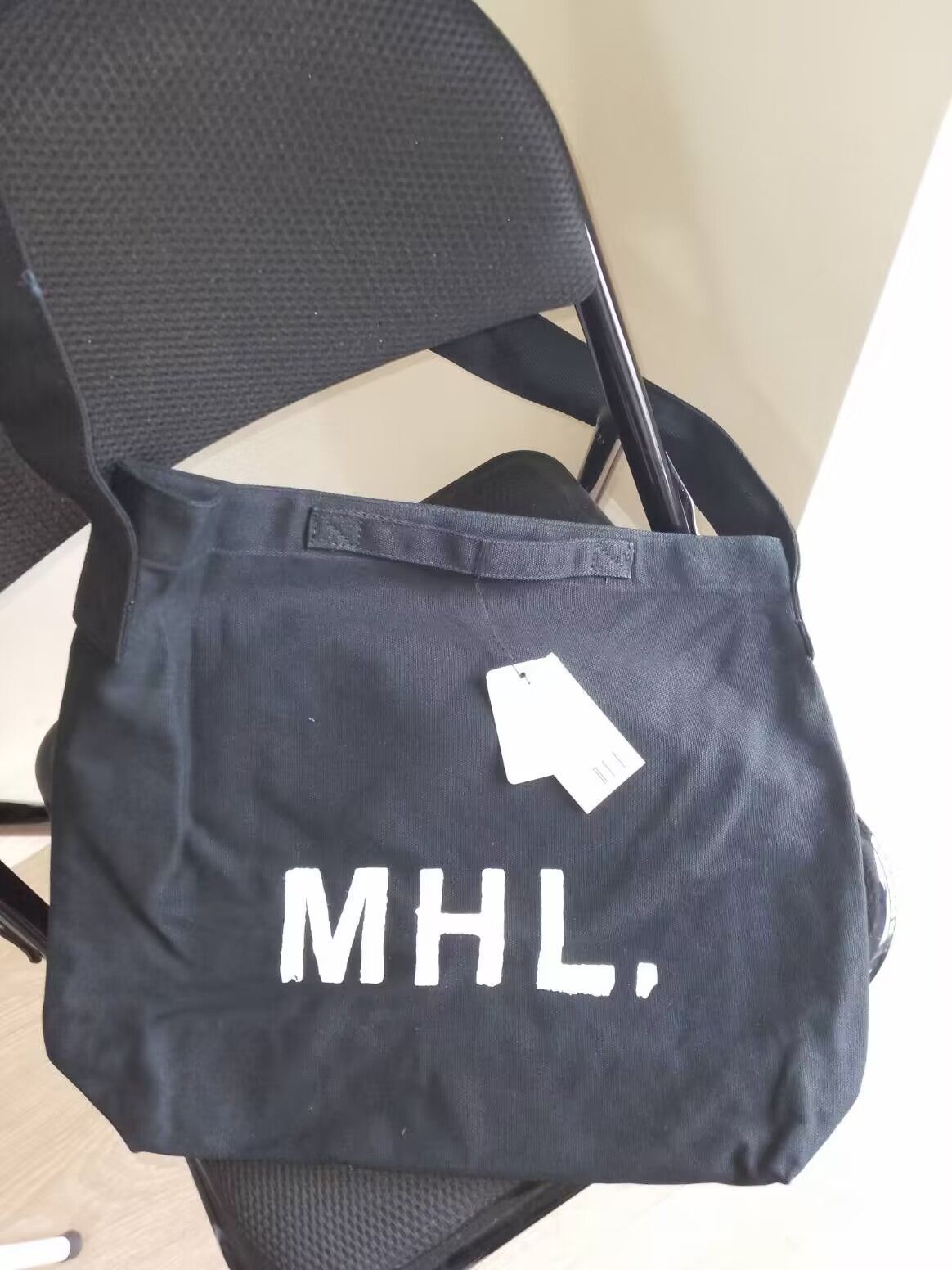 MHL. ショルダーバッグ バッグトート キャンバス バッグ 2Way ハンド プリントロゴ 4色