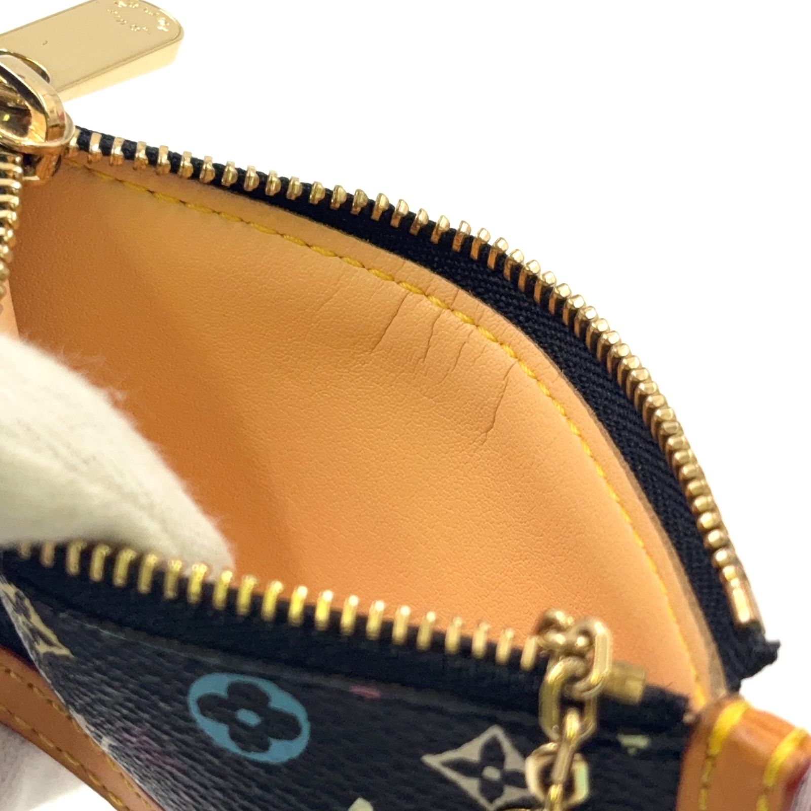 キーケース ゴールド