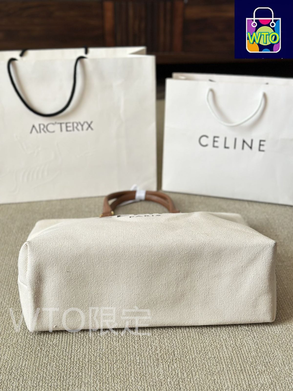 Celine] キャンバス ショッピングトートバッグ - リサ着用モデル