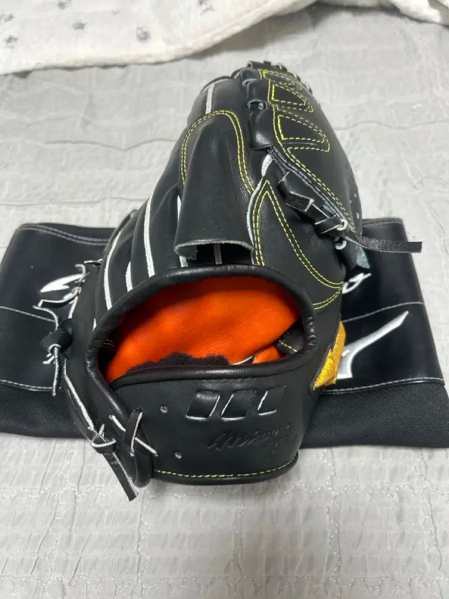 Mizuno ミズノ プロ BSS 投手用グローブ オールラウンド用 販売 私は急いでいます