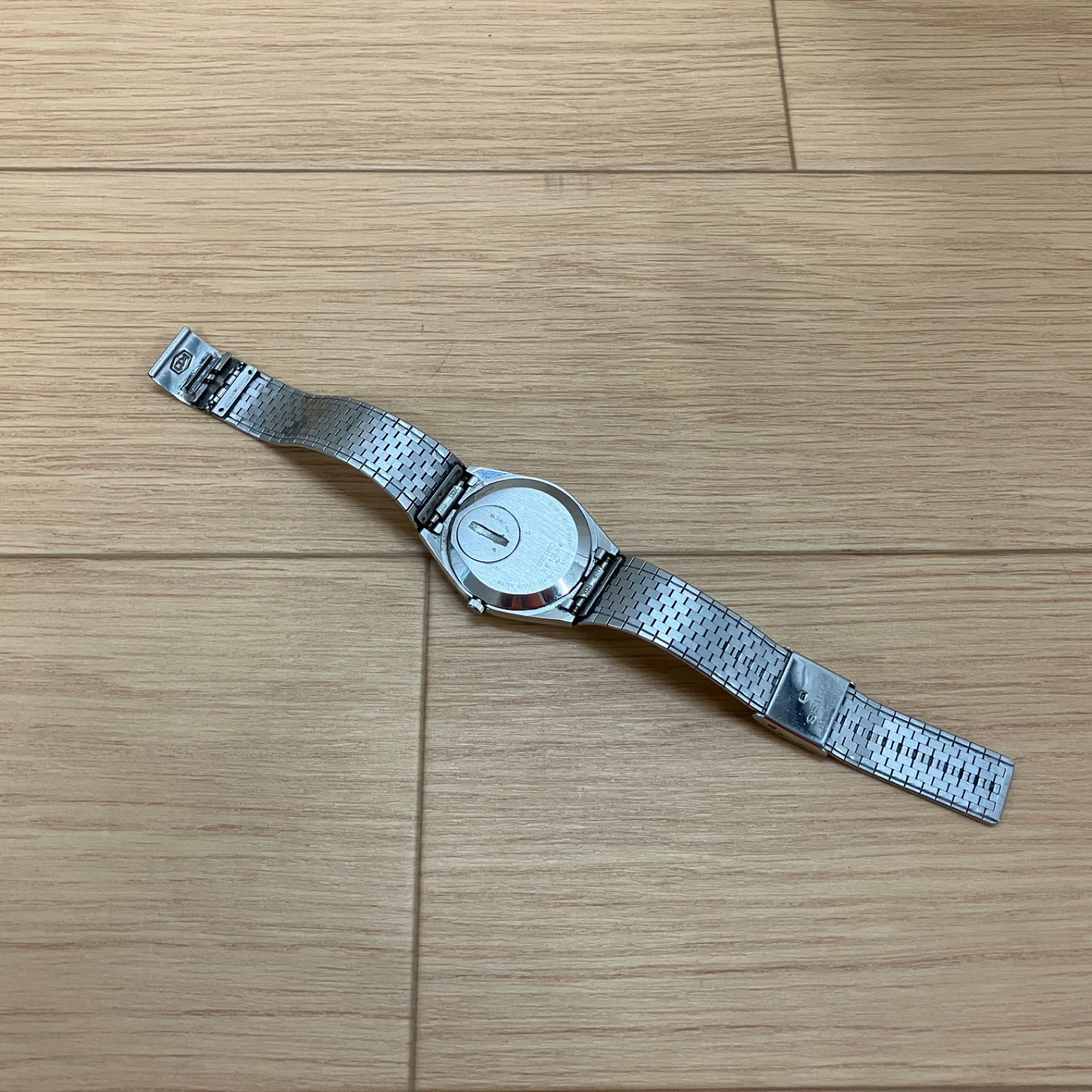 未動作・ジャンク】SEIKO KING QUARTZ 腕時計 キングクォーツ 5856 