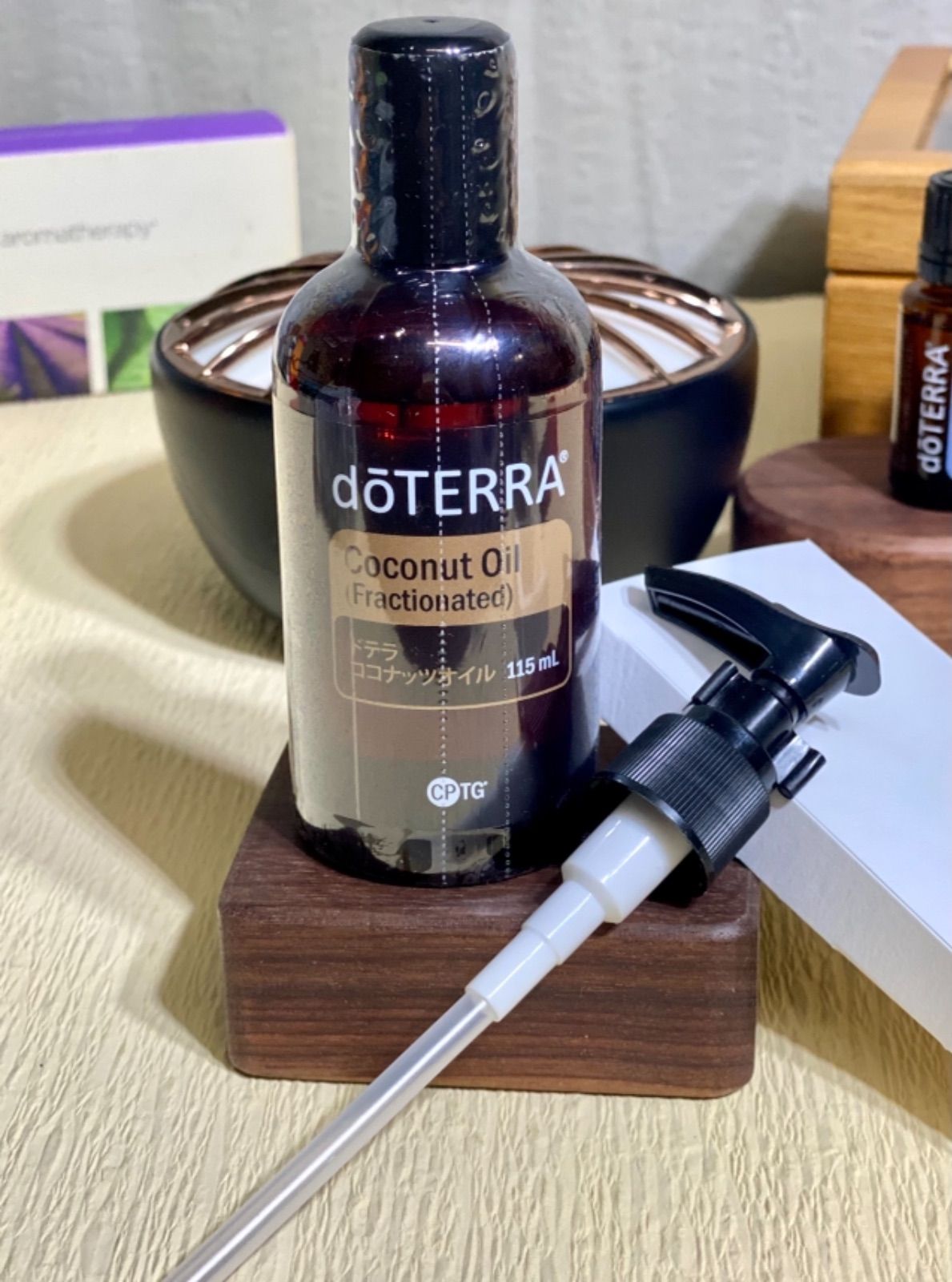 SALE】ドテラ ココナッツオイル 専用 ディスペンサー 各1本doTERRA