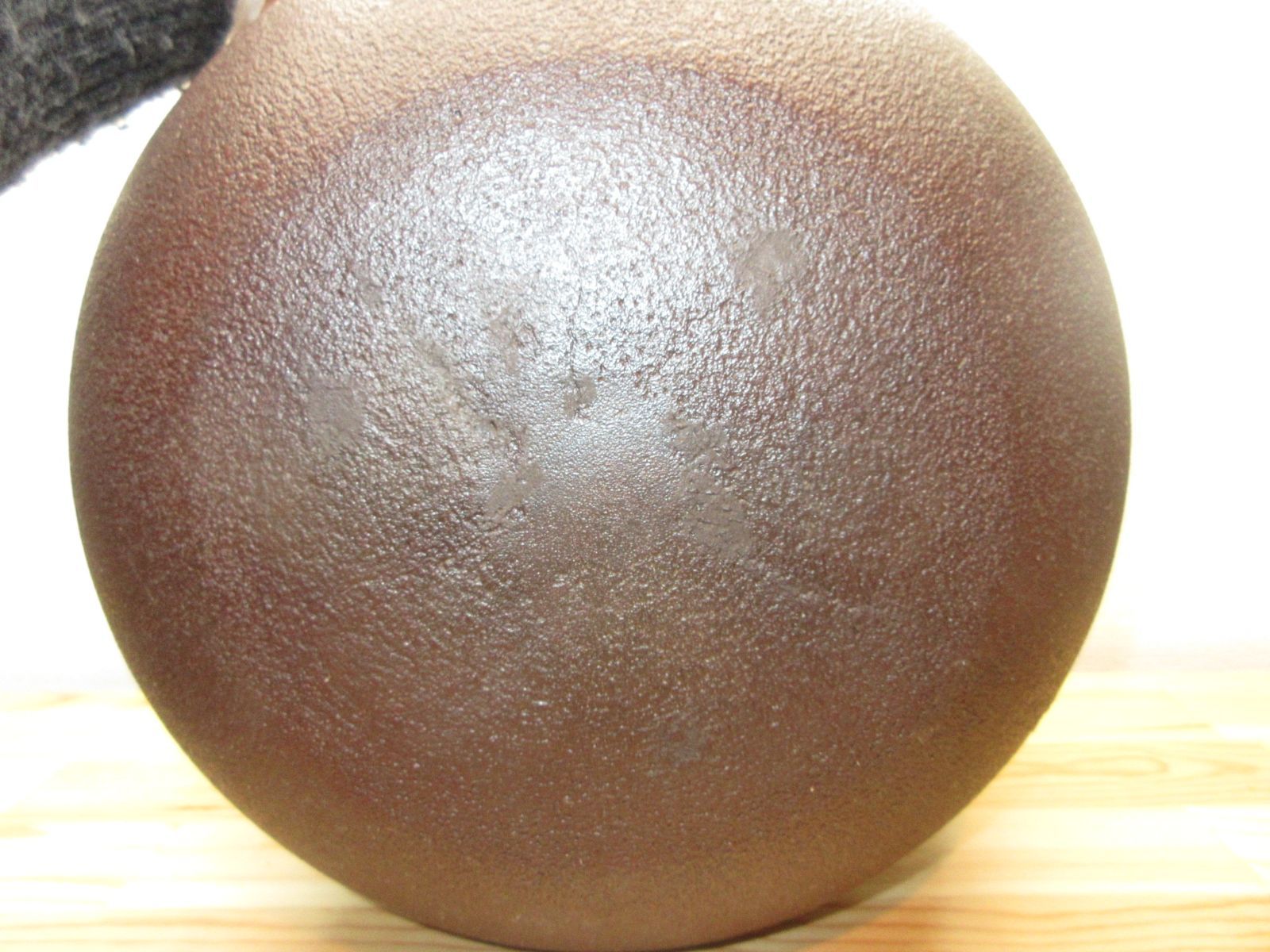 □ 広口釜 刷毛目「 高橋敬典 」（共箱共布）＜鐶・略歴紙・値段パンフ