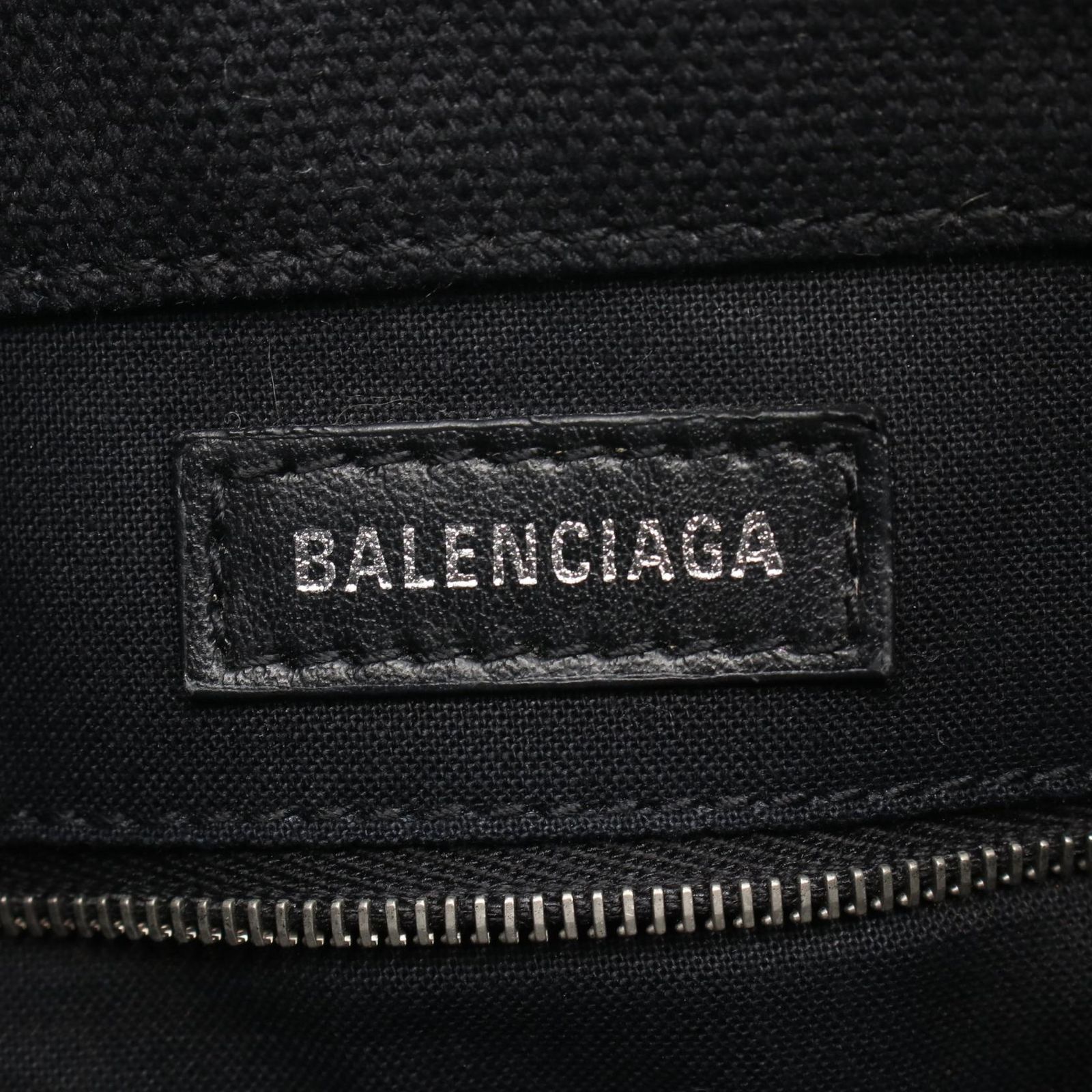 バレンシアガ BALENCIAGA ハンドバッグ Wave XS 619979 ホワイト