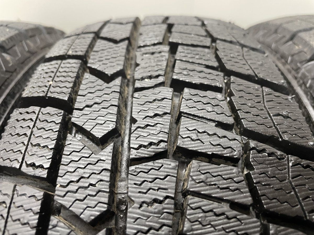 品質保証 ！ 走行短め DUNLOP WINTER MAXX WM02 165 65R14 14インチ スタッドレス 4本 22年製 ソリオ トール ルーミー タンク パッソ等 STJ017