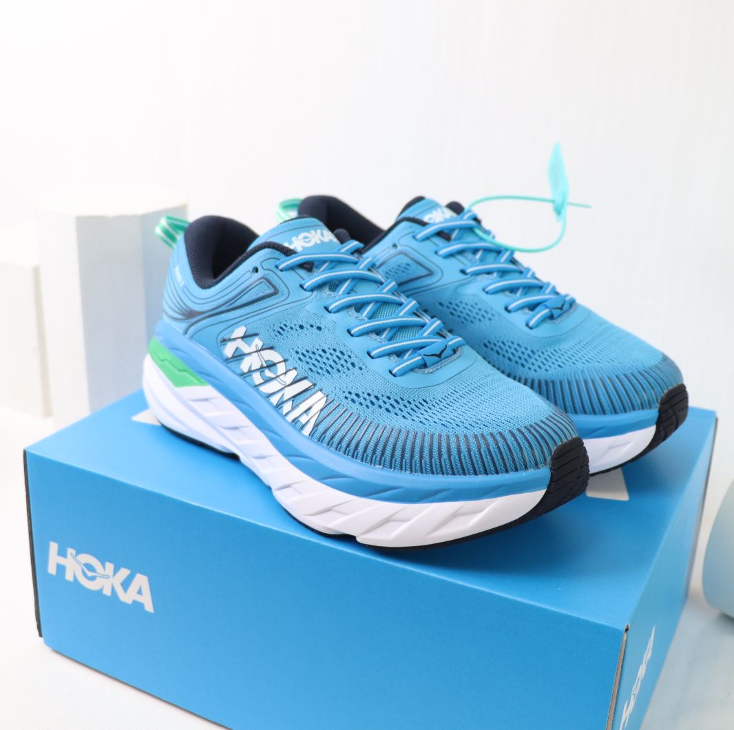 ホカオネオネ ランニングシューズ メンズ ボンダイ 7 HOKA ONE ONE