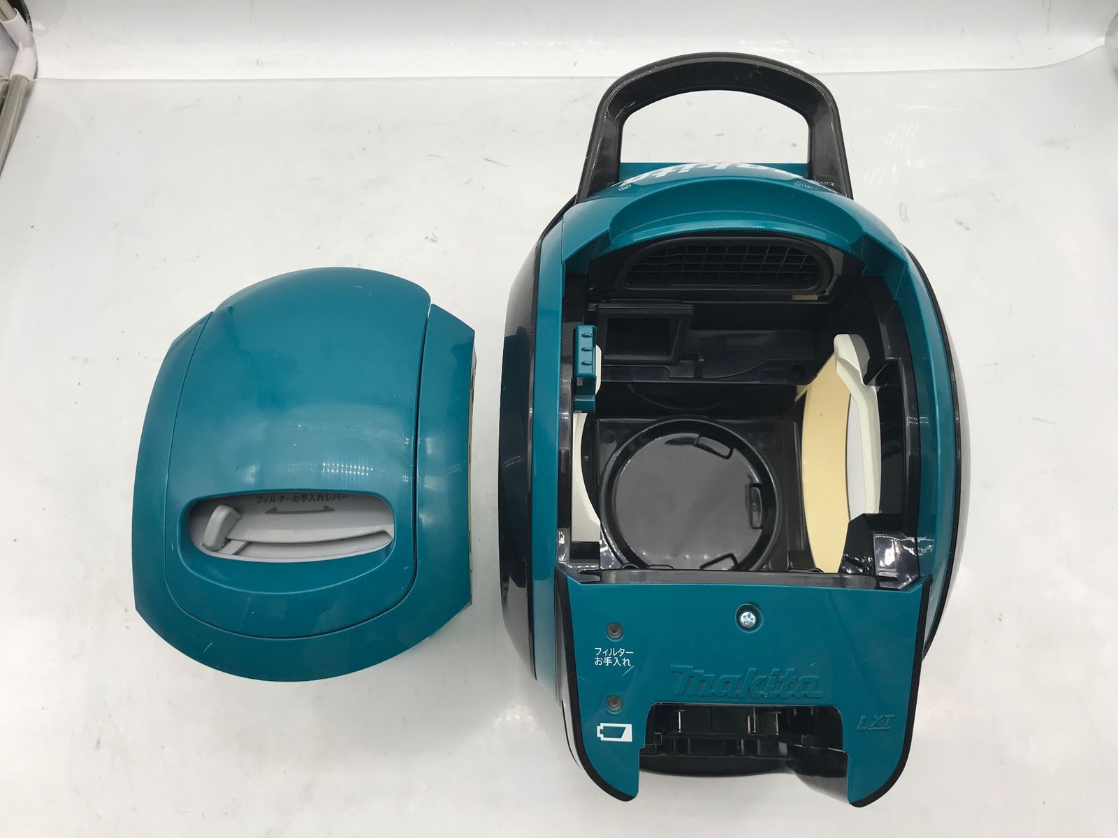 中古品】☆Makita/マキタ 充電式サイクロンクリーナ本体のみ CL501DZ 