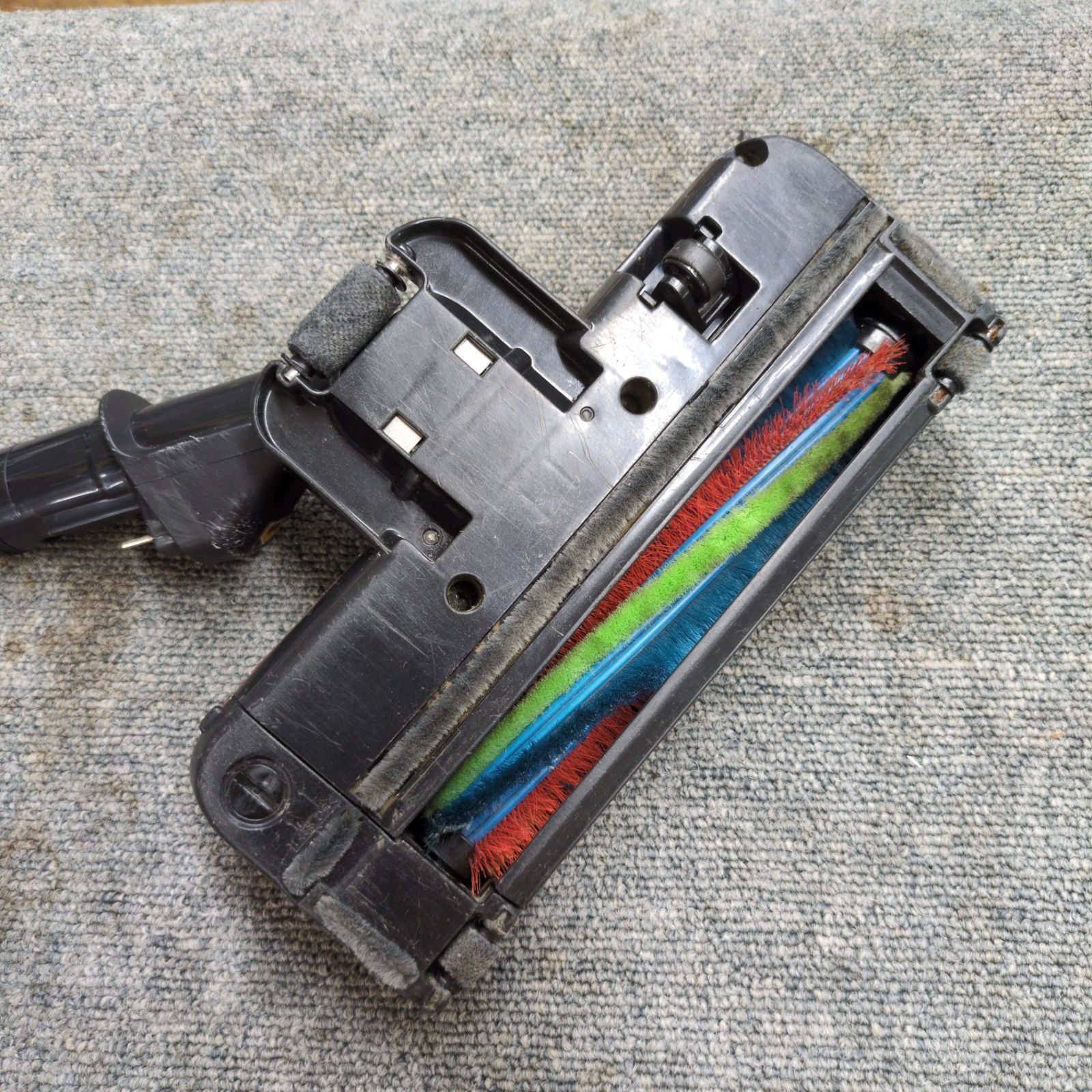 2018年製 充電式スティック掃除機