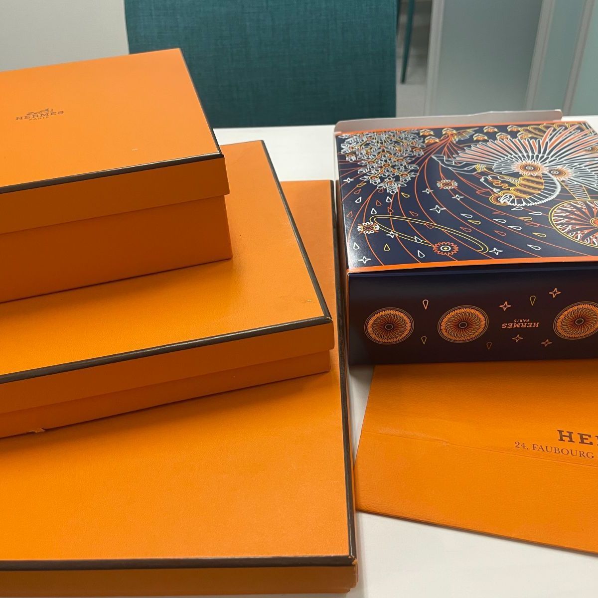 エルメス空箱3つ