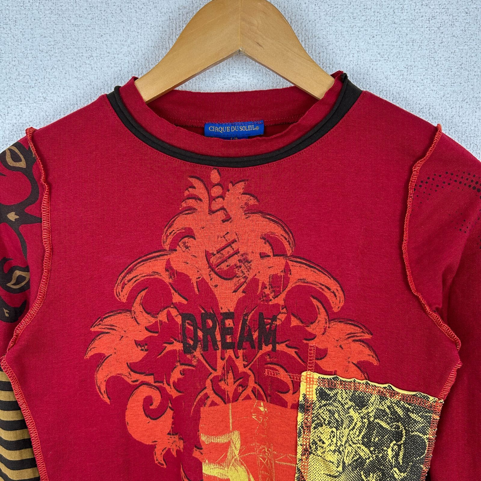 Cirque du Soleil シルク・ドゥ・ソレイユ デザインTシャツ 長袖 