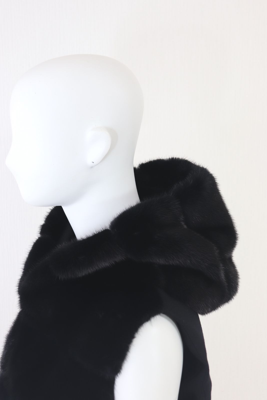 FOXEY☆フォクシー Riviera ミンクファーベスト 41622 2022年商品 黒