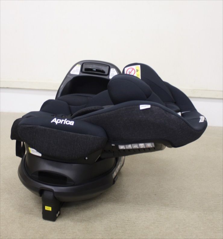 極美品　チャイルドシート　 ISOFIX　ベッド型　ジュニアシート 極美品 チャイルドシート ISOFIX ベッド型 ジュニアシート