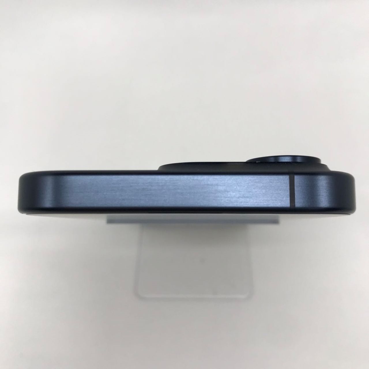 iPhone 15 Pro 1TB ブルーチタニウム Sランク 未使用品 SIMフリー