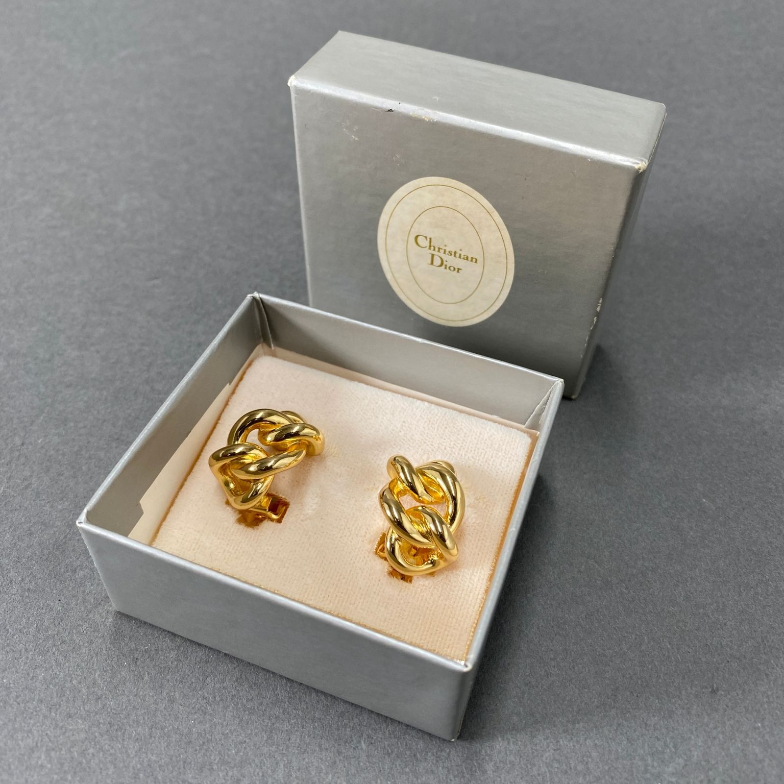 g28 Christian Dior クリスチャンディオール 大ぶりイヤリング  