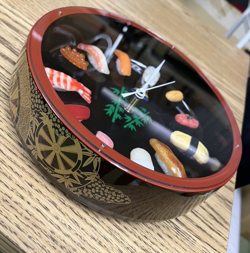 新品】食品サンプル時計 お寿司の時計S - メルカリ