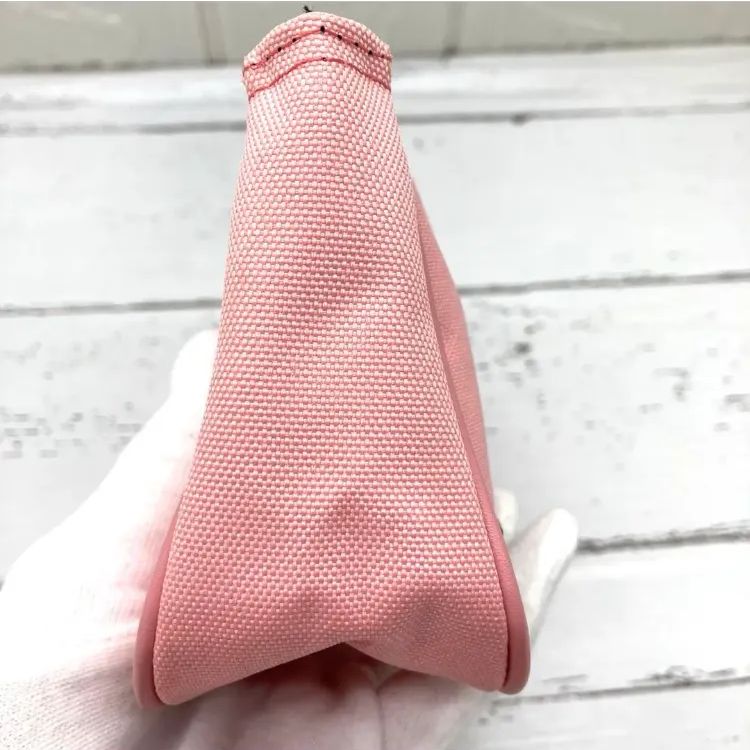 美品 BURBERRY バーバリー ノバチェック アクセサリーポーチ