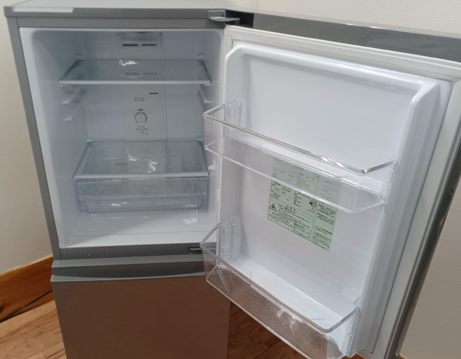 2018★美品中古★AQUA☆126L☆2ドア冷蔵庫【AQR-13G】 中古 126L スタイリッシュ 2ドア冷蔵庫 アクア AQR-13G-S 2018年