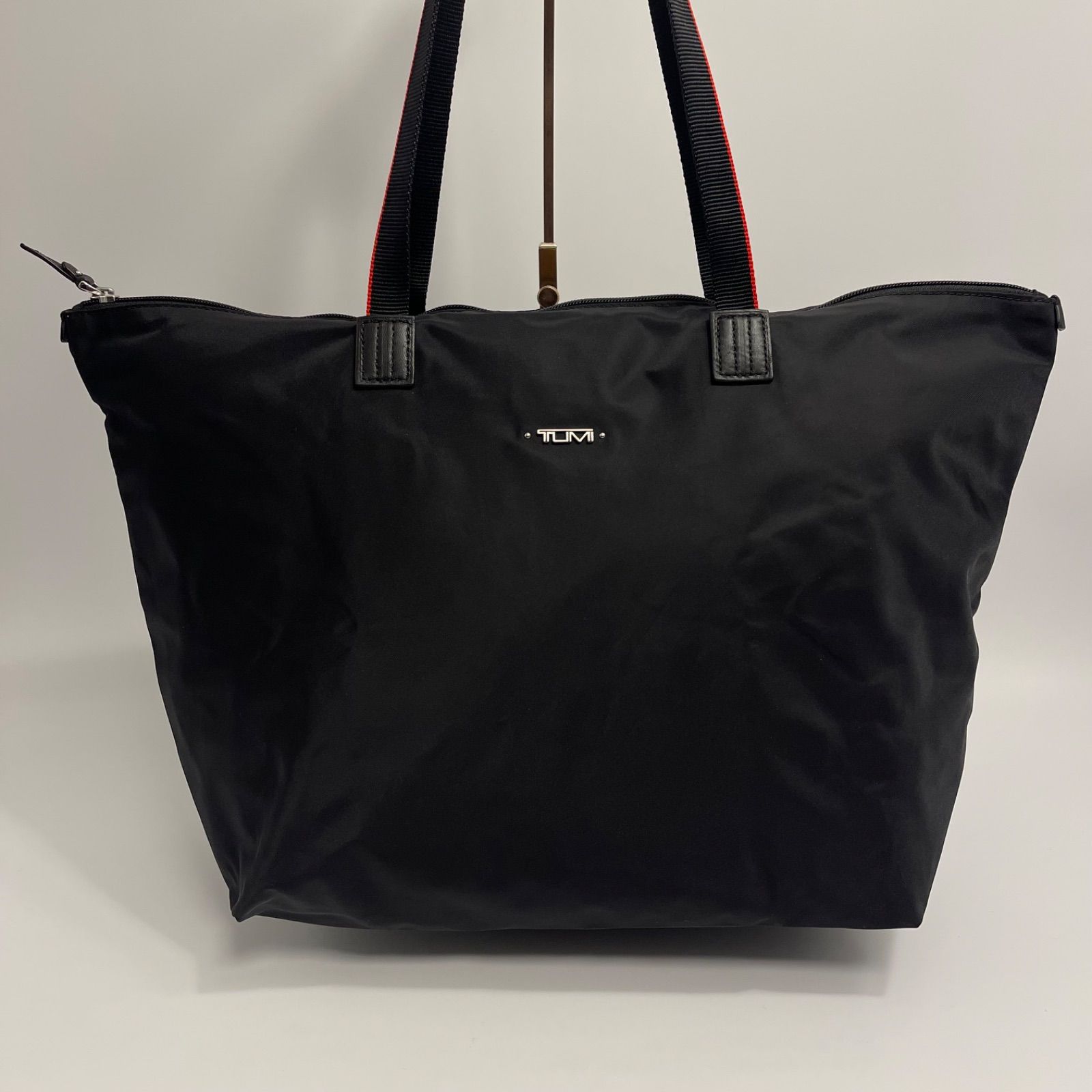 TUMI ブラック トートバッグ