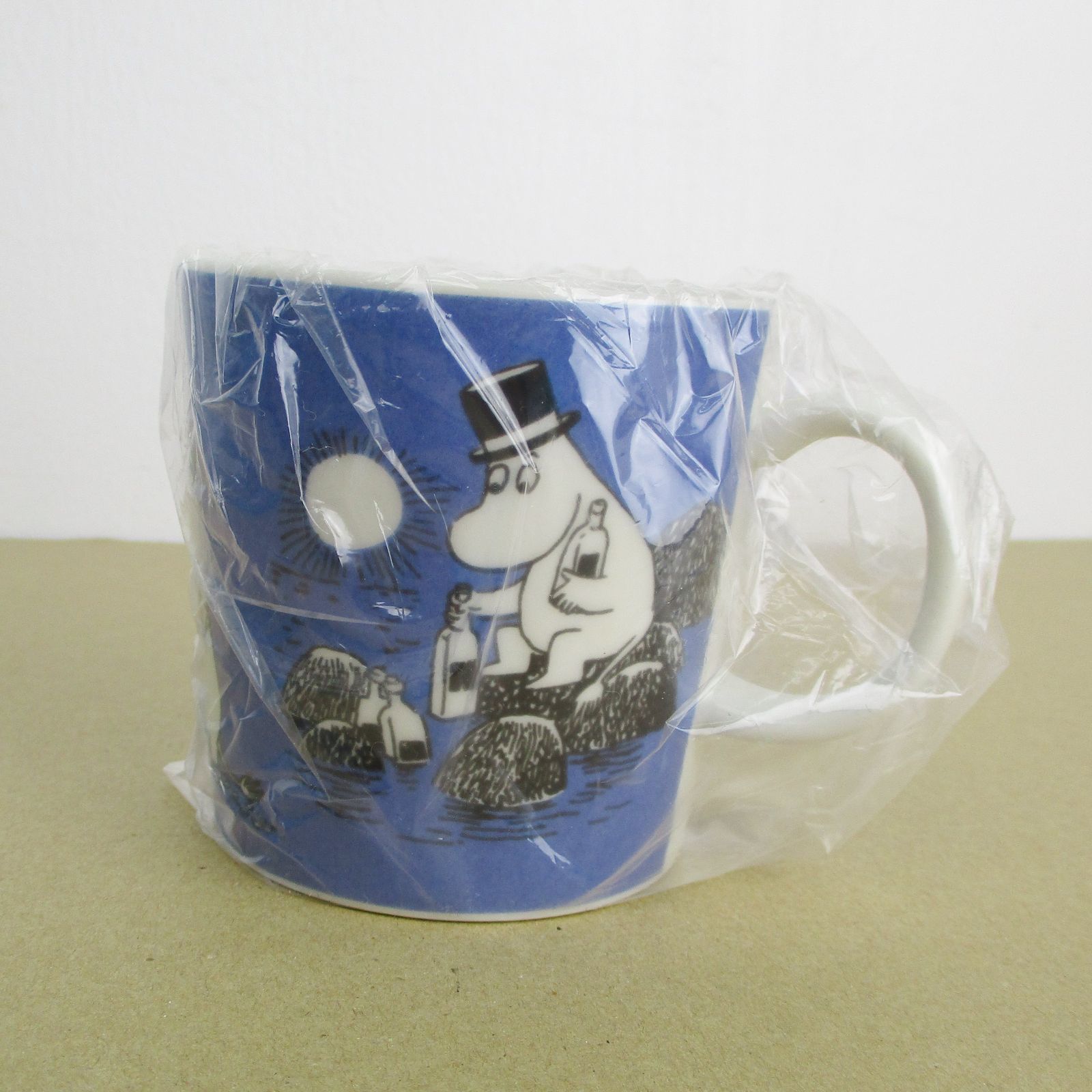 広店】希少 廃盤品 アラビア ムーミンマグ【ダークブルー】【426-0024 