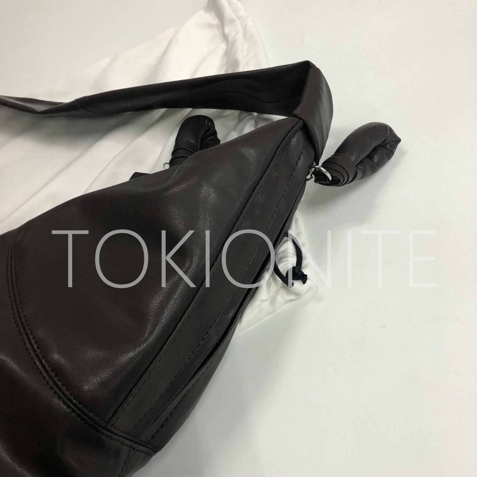 Lemaire MEDIUM GEAR BAG メッセンジャーバッグ 22639096_52756967_600.jpg