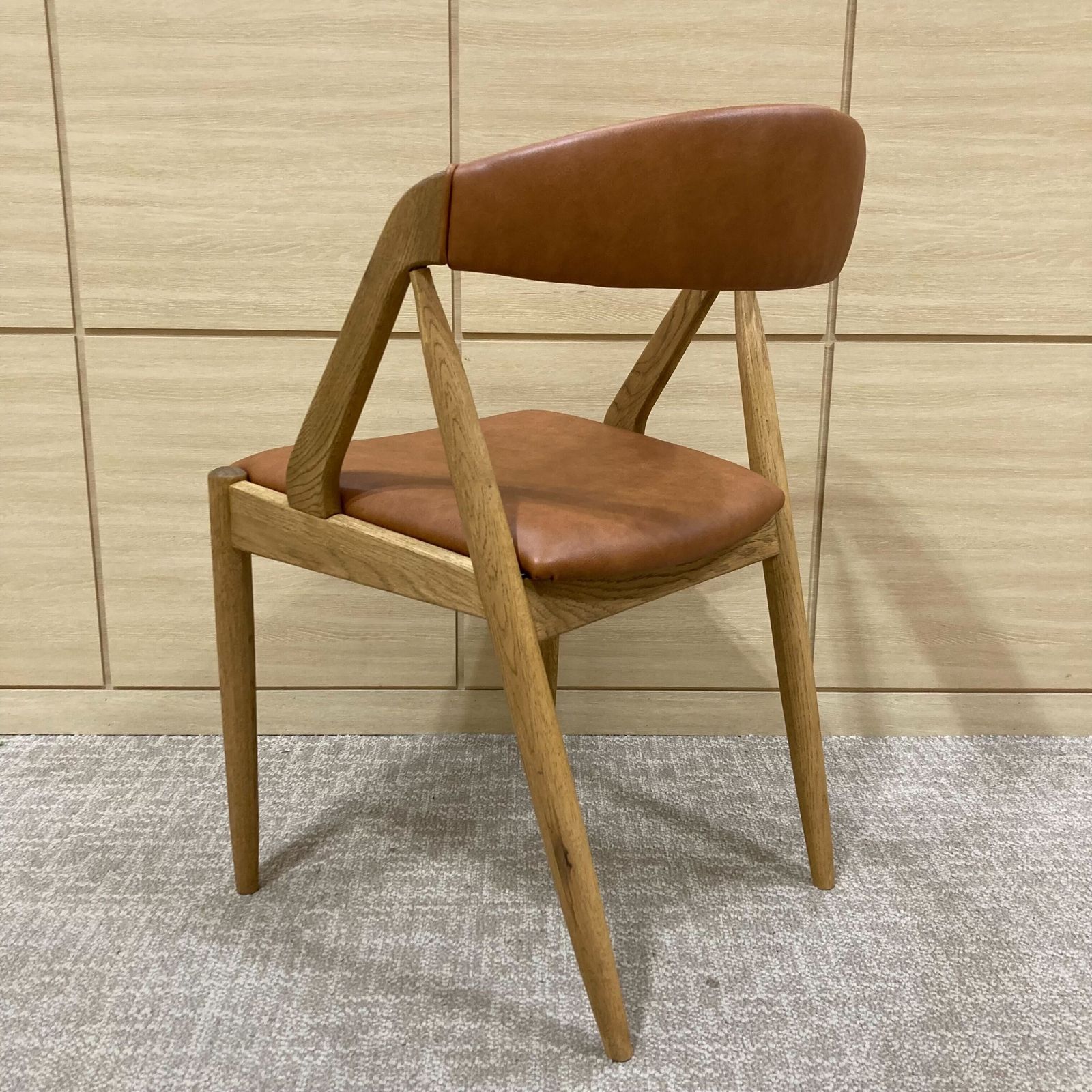 S HAKE ヘイク WF-1 PU-CAMEL ミーティングチェア MARWIL-DEMENAGEMENTS_CH