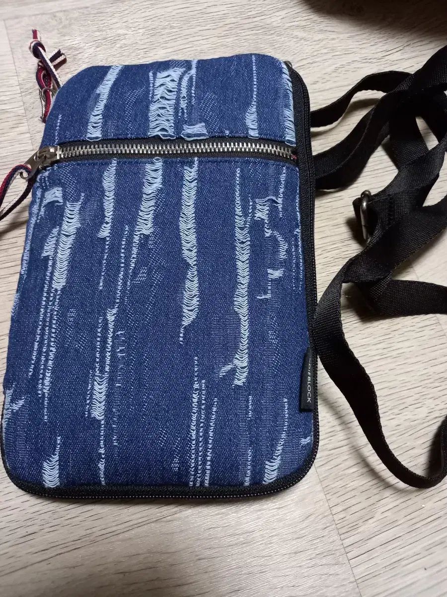 美品 廃盤品 ディズニー ダッフィー フェイスバッグ 3way 未使用