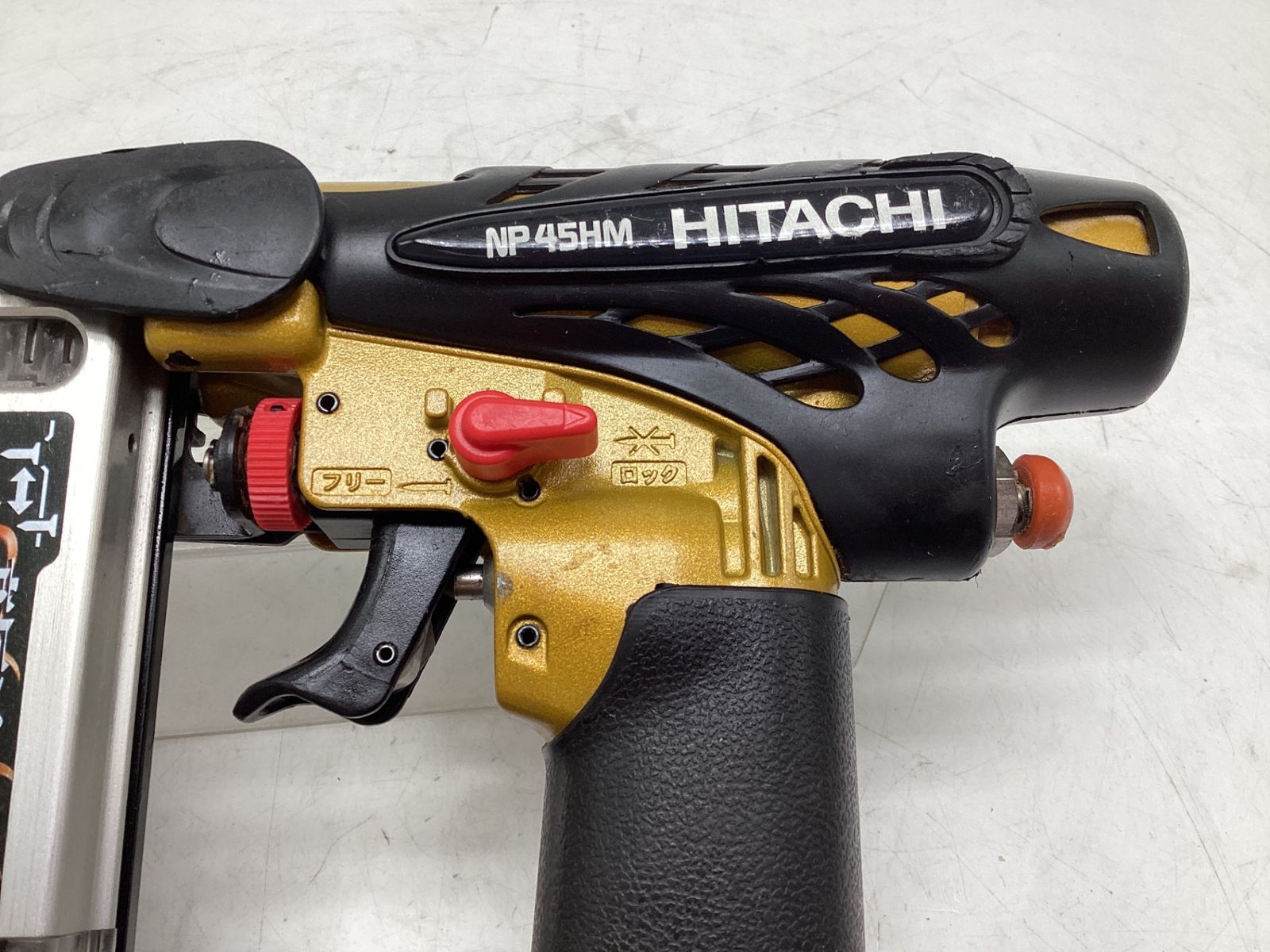 高圧45mmピン釘打ち機