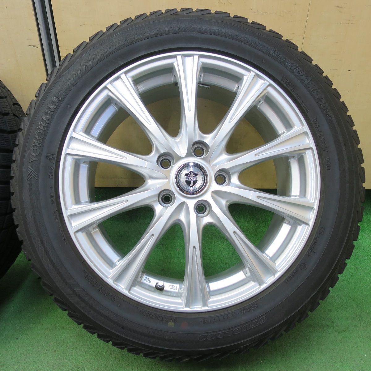 スタッドレス 215|55R17